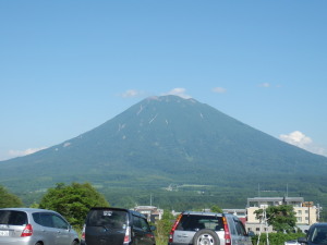874